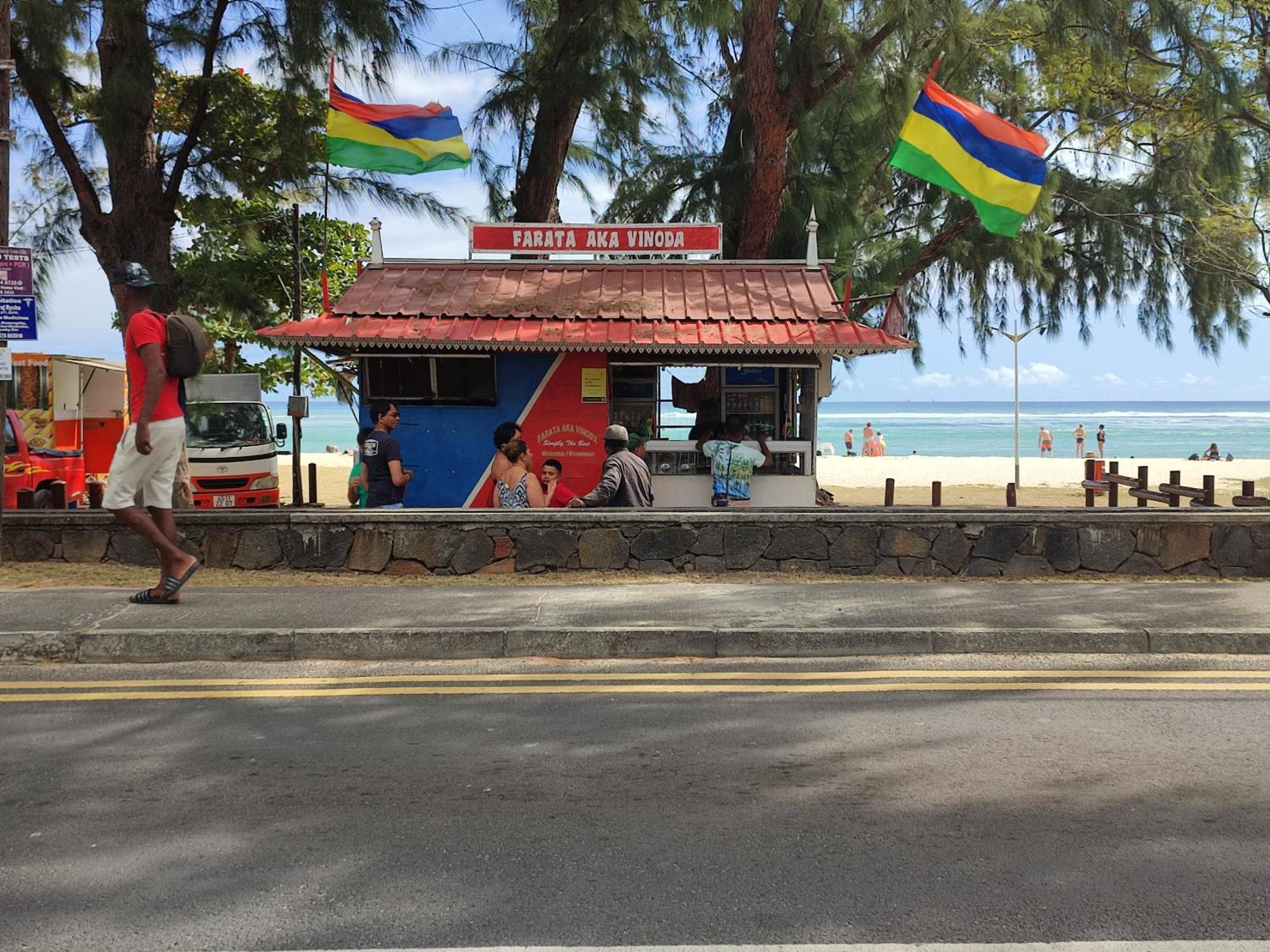 White Sand Cabana Flic en Flac Exterior photo